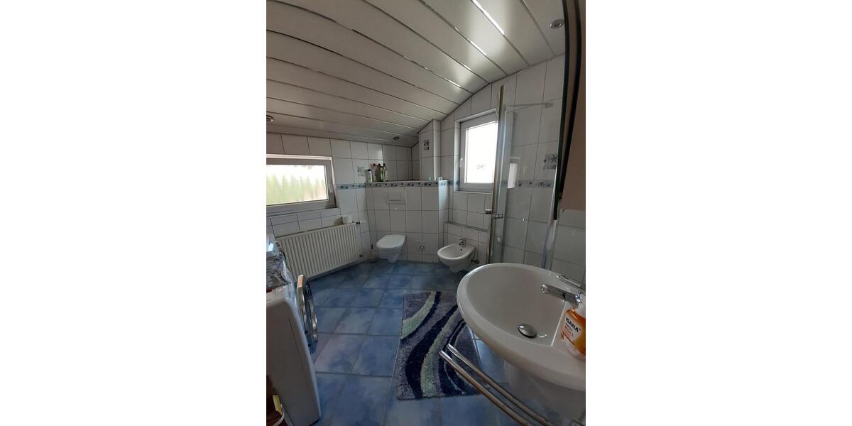 Etagenwohnung Ilsfeld - 7 Zimmer, 155 m&sup2;, 1.620&euro; | Angebot:24565561