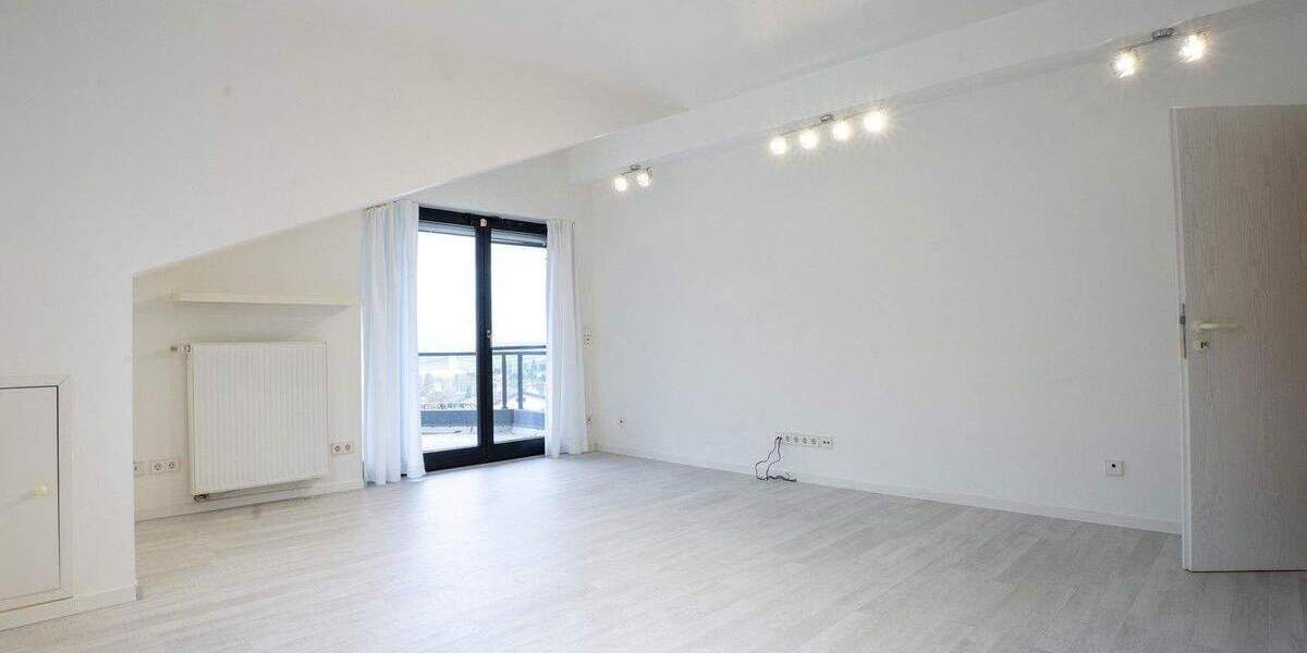 Einfamilienhaus Untergruppenbach - 9 Zimmer, 332 m&sup2;, 980.000&euro; | Angebot:25657368