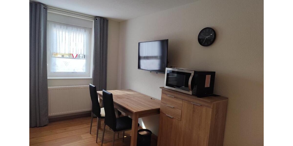 Hochparterre Sachsenheim - 1 Zimmer, 24 m&sup2;, 490&euro; | Angebot:25965686