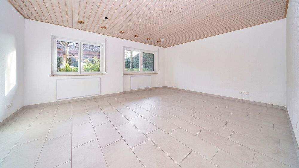 Bungalow Vaihingen an der Enz / Roßwag Roßwag - 7 Zimmer, 208 m&sup2;, 635.000&euro; | Angebot:25697225