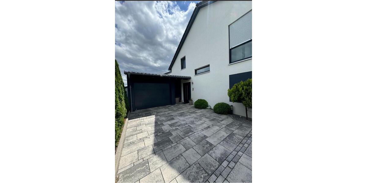 Doppelhaushälfte Brackenheim - 4.5 Zimmer, 145 m&sup2;, 750.000&euro; | Angebot:19758688