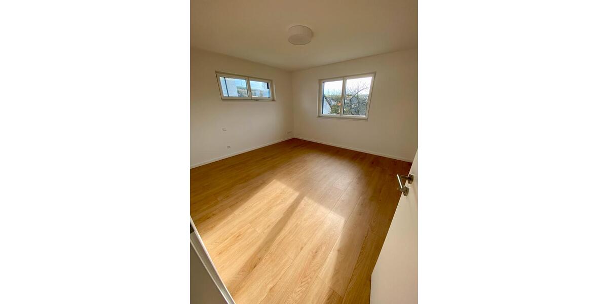 Einfamilienhaus Eschelbronn - 6 Zimmer, 161 m&sup2;, 845.000&euro; | Angebot:25654815