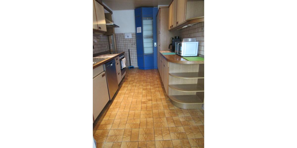 Etagenwohnung Ilsfeld - 7 Zimmer, 155 m&sup2;, 1.620&euro; | Angebot:24565561