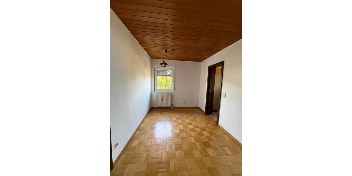 Etagenwohnung Heilbronn Horkheim - 3.5 Zimmer, 95 m&sup2;, 1.100&euro; | Angebot:26690167