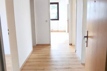 Wohnung Weinsberg - 3.5 Zimmer, 86 m&sup2;, 1.290&euro; | Angebot:24855448