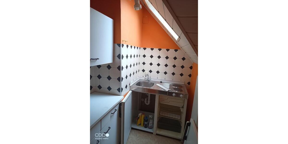 Dachgeschoßwohnung Bruchsal - 1 Zimmer, 25 m&sup2;, 340&euro; | Angebot:25419474