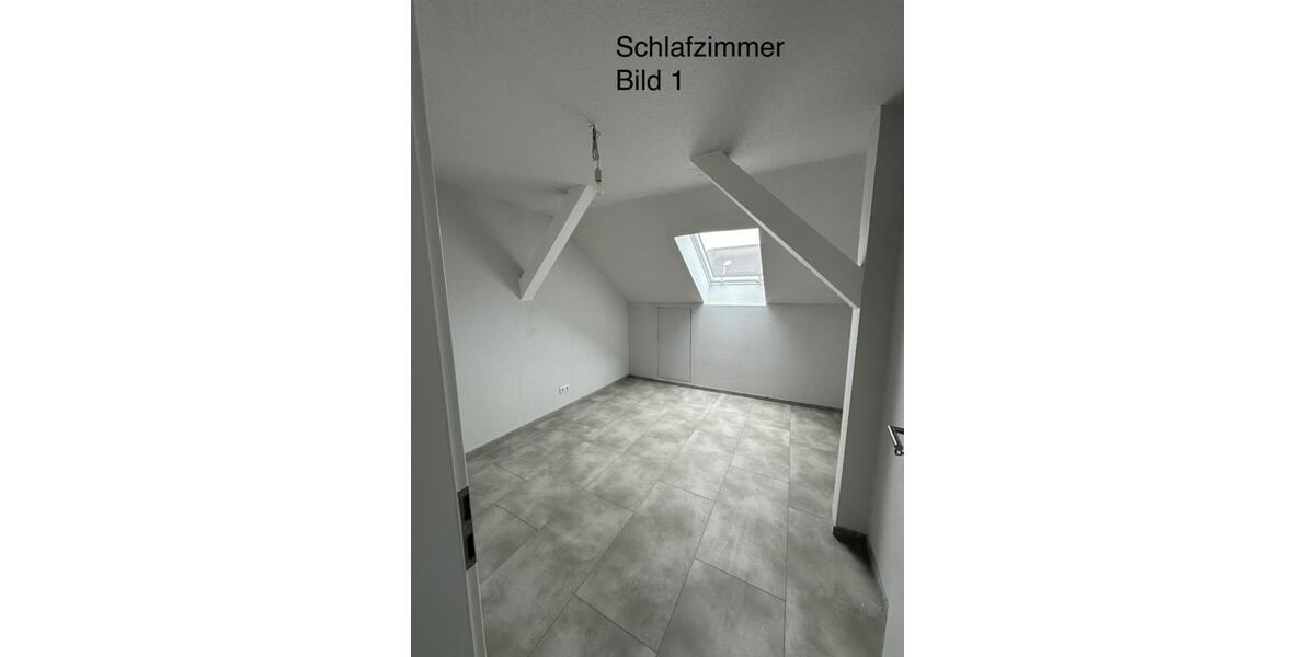Dachgeschoßwohnung Meckesheim - 3 Zimmer, 88 m&sup2;, 1.300&euro; | Angebot:26244720