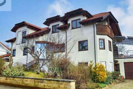 Haus Sinsheim - 9 Zimmer, 280 m&sup2;, 830.000&euro; | Angebot:25221580