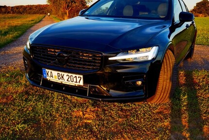 Volvo S60 61.000 km 34.500 &euro; Forst 76694