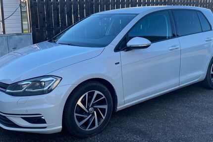 VW Golf 44.000 km 18.090 &euro; Maulbronn 75433