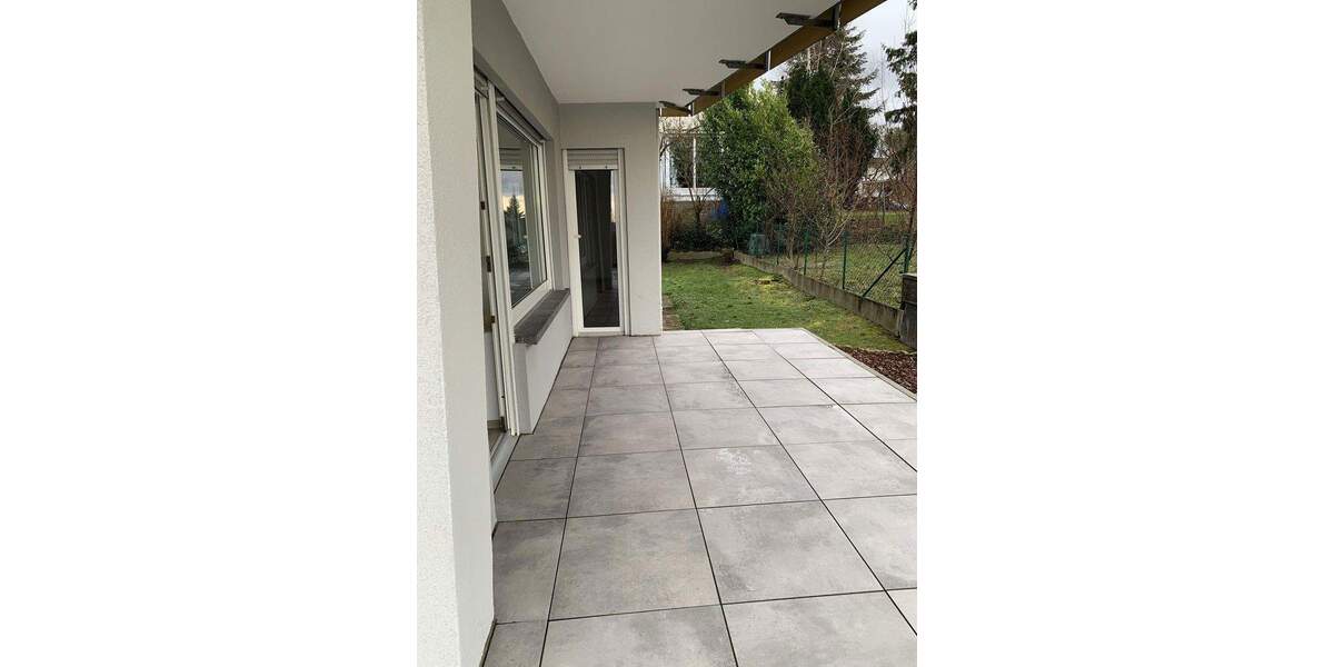 Etagenwohnung Bruchsal - 3 Zimmer, 100 m&sup2;, 1.220&euro; | Angebot:25805634