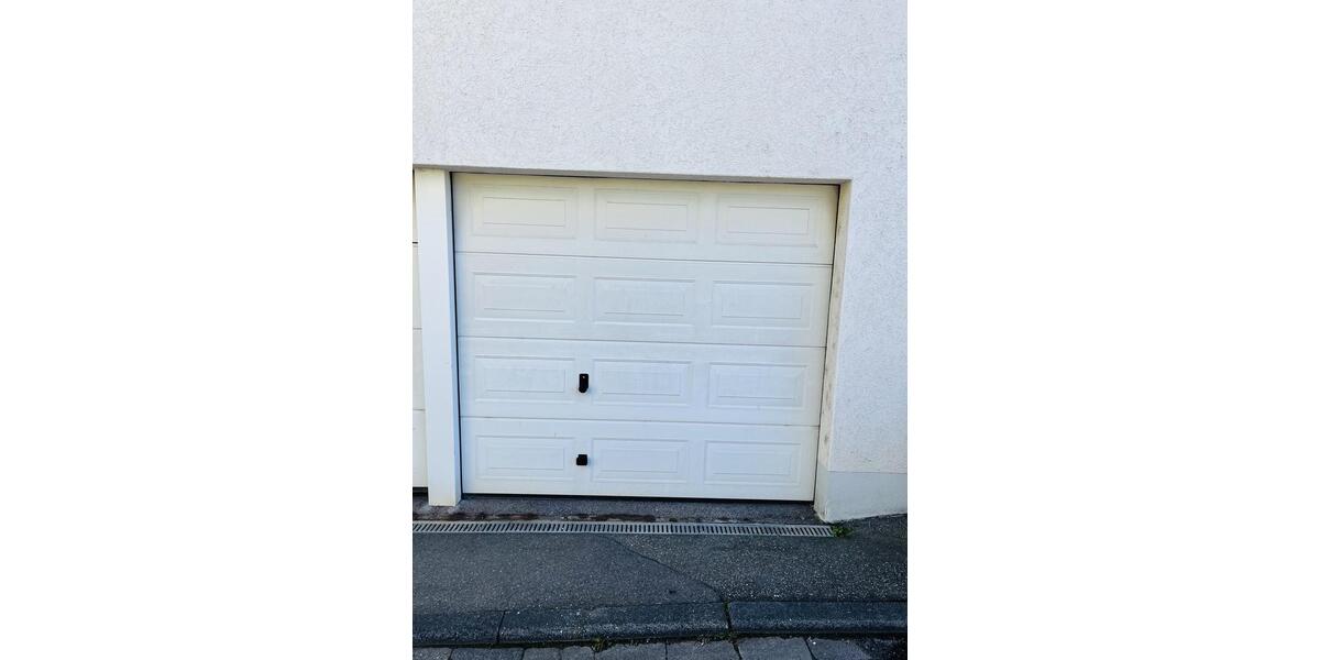 Dachgeschoßwohnung Bad Rappenau - 2.5 Zimmer, 67 m&sup2;, 975&euro; | Angebot:25960105