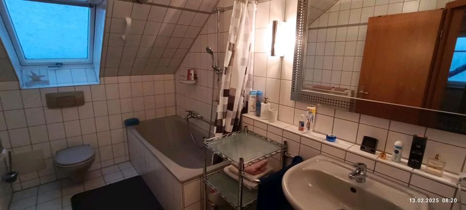 Dachgeschoßwohnung Bönnigheim - 3 Zimmer, 62 m&sup2;, 920&euro; | Angebot:25823519