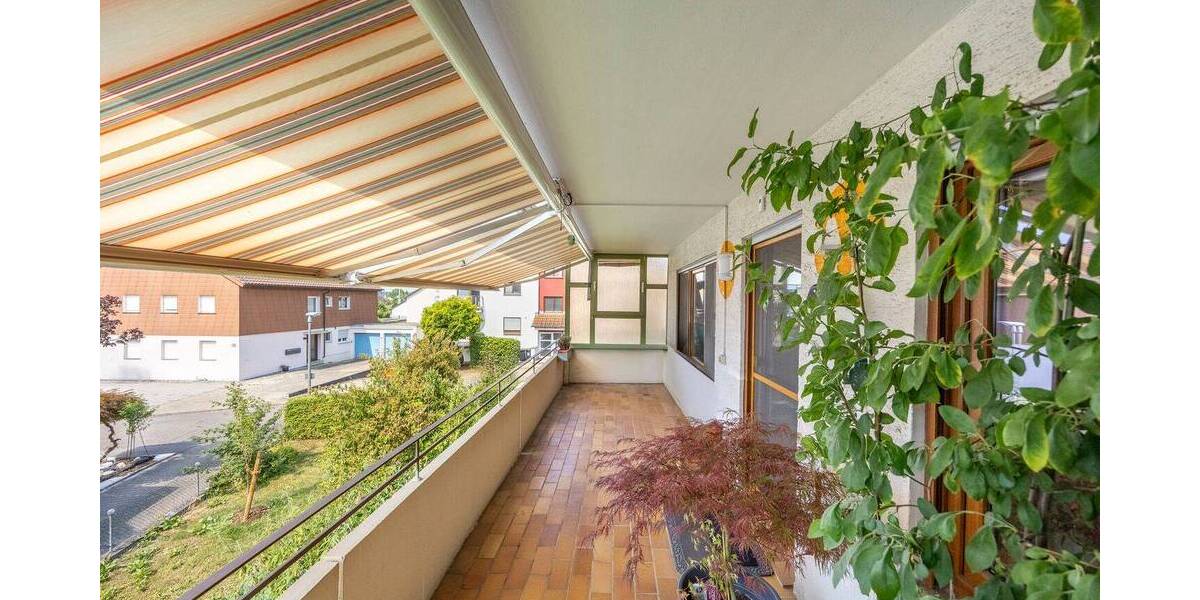Etagenwohnung Löchgau - 3 Zimmer, 107 m&sup2;, 298.000&euro; | Angebot:25698005