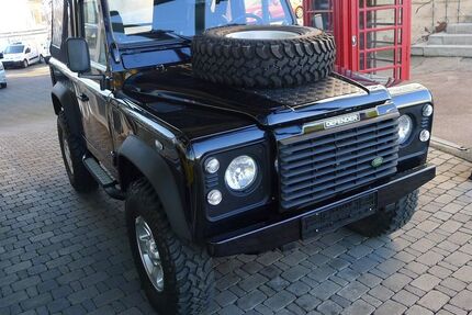 Land Rover Defender 55.000 km 49.900 &euro; Heilbronn 74076
