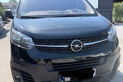 Opel Vivaro 146.900 km 17.700 &euro; Ilsfeld 74360