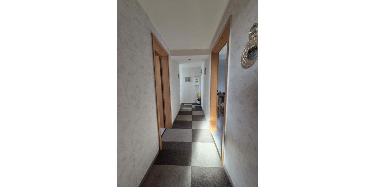 Etagenwohnung Bönnigheim - 2 Zimmer, 78 m&sup2;, 225.000&euro; | Angebot:25749251