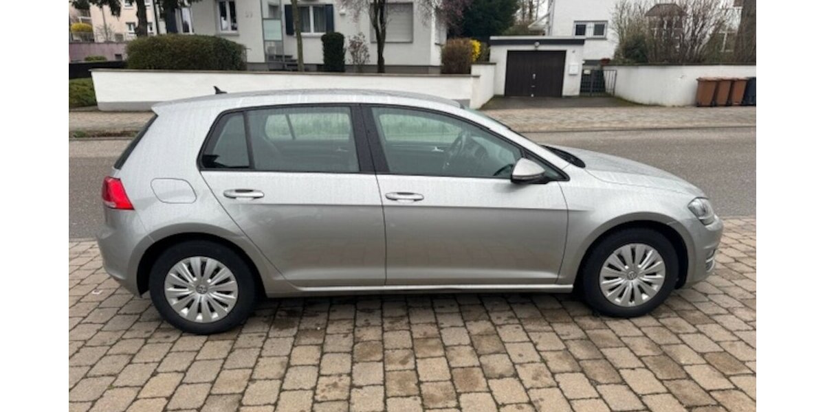VW Golf VII Lim 1.4 Comfortline BMT 158.812 km 7.490 &euro; Neckarsulm 74172