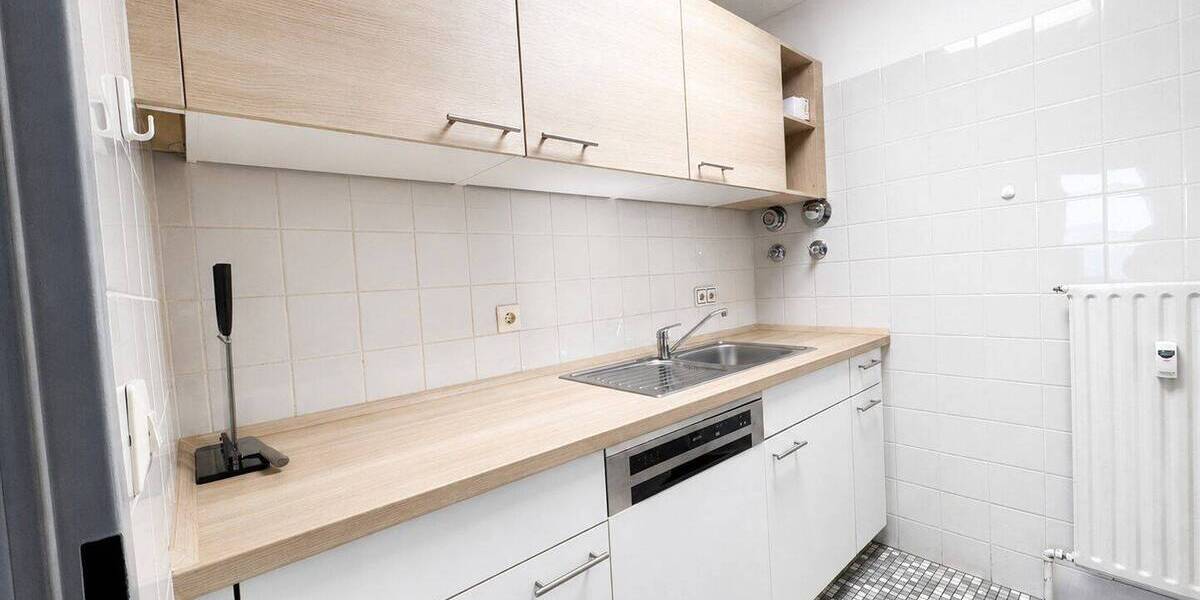 Gewerbeobjekt Heilbronn - 6 Zimmer, 125 m&sup2;, 300&euro; | Angebot:26758878
