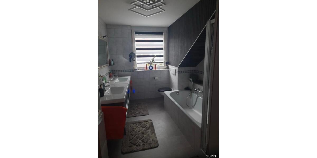 Reihenhaus Lauffen am Neckar - 6.5 Zimmer, 173 m&sup2;, 568.000&euro; | Angebot:25906066