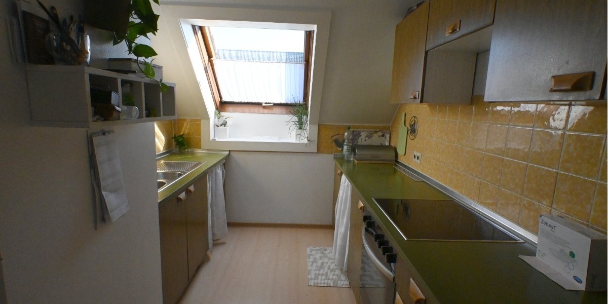 Einziehen, gestalten, wohlfühlen – Ihr Zuhause mit Schlossblick - Dachgeschoßwohnung Vaihingen | Angebot:24862389