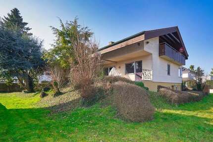 Haus Bönnigheim - 6.5 Zimmer, 208 m&sup2;, 795.000&euro; | Angebot:25228342