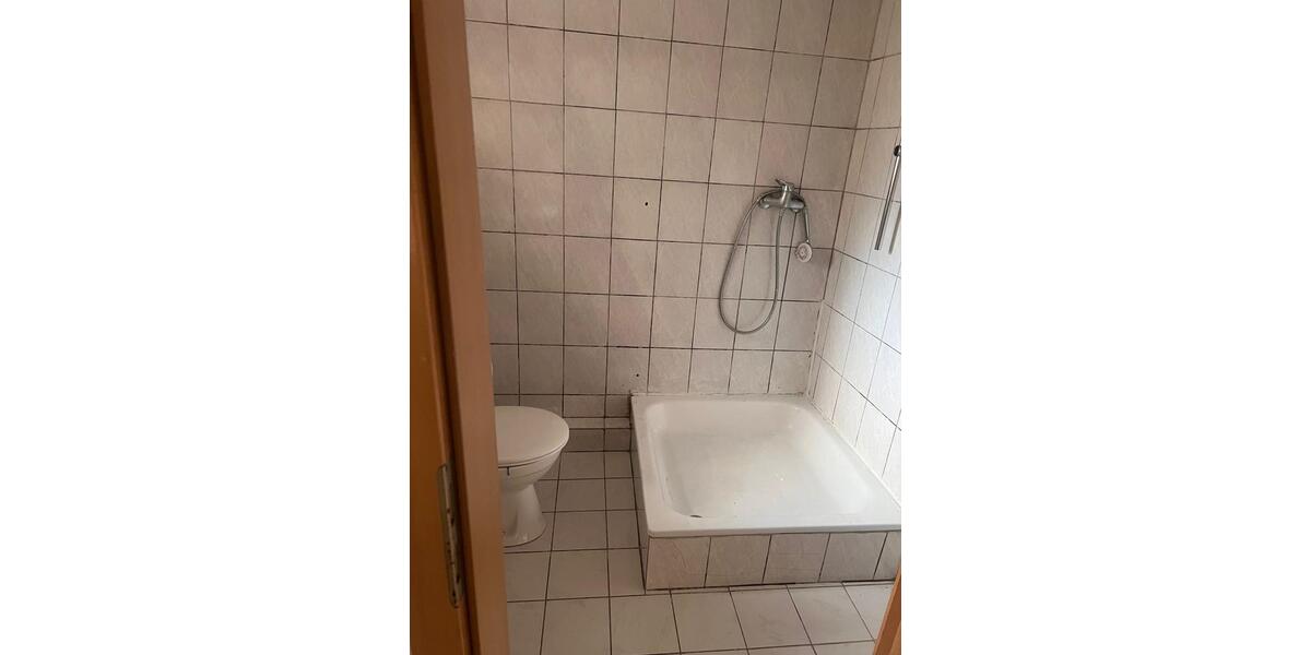 Etagenwohnung Schwarzach - 2 Zimmer, 65 m&sup2;, 85.000&euro; | Angebot:25521304