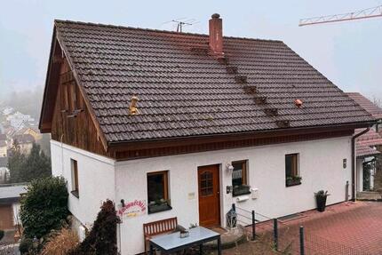 Haus Neckarbischofsheim - 5 Zimmer, 132 m&sup2;, 280.000&euro; | Angebot:27029069