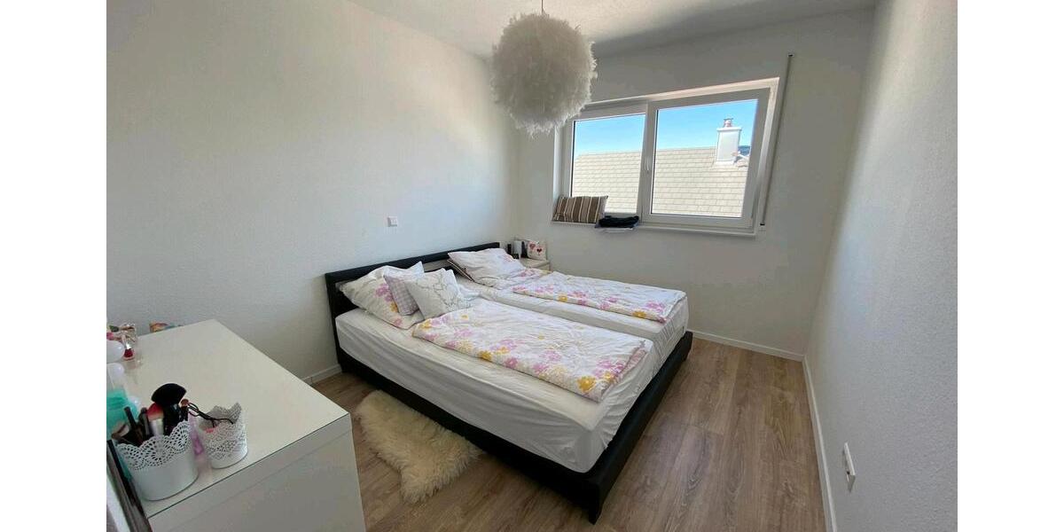 Dachgeschoßwohnung Bad Wimpfen - 3.5 Zimmer, 115 m&sup2;, 1.490&euro; | Angebot:25371403