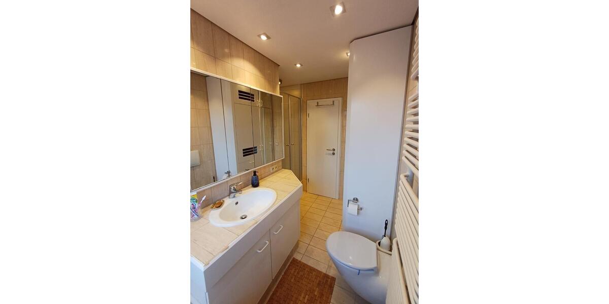 Einfamilienhaus Heilbronn - 3 Zimmer, 145 m&sup2;, 1.480&euro; | Angebot:24788317