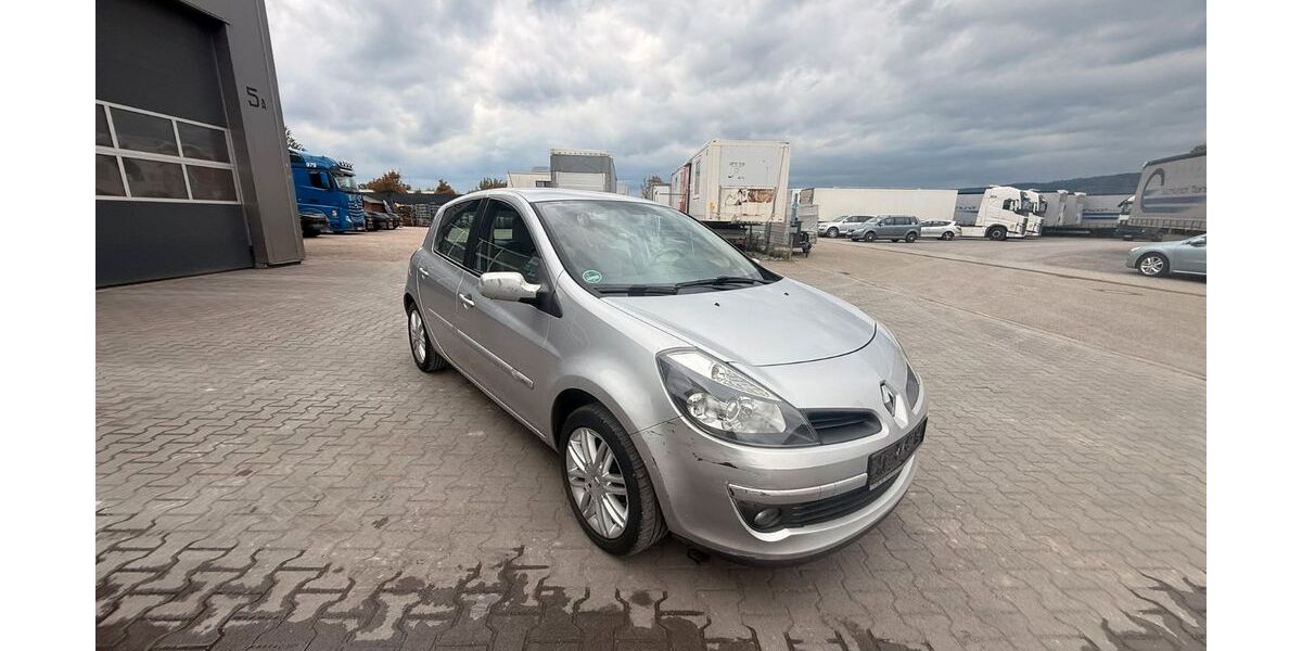 Renault Clio 109.492 km 4.900 &euro; Nussloch 69226