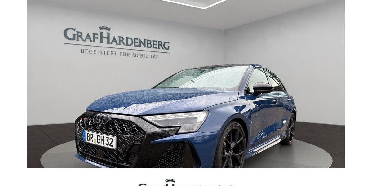 Audi RS3 2.500 km 72.900 &euro; Bruchsal 76646