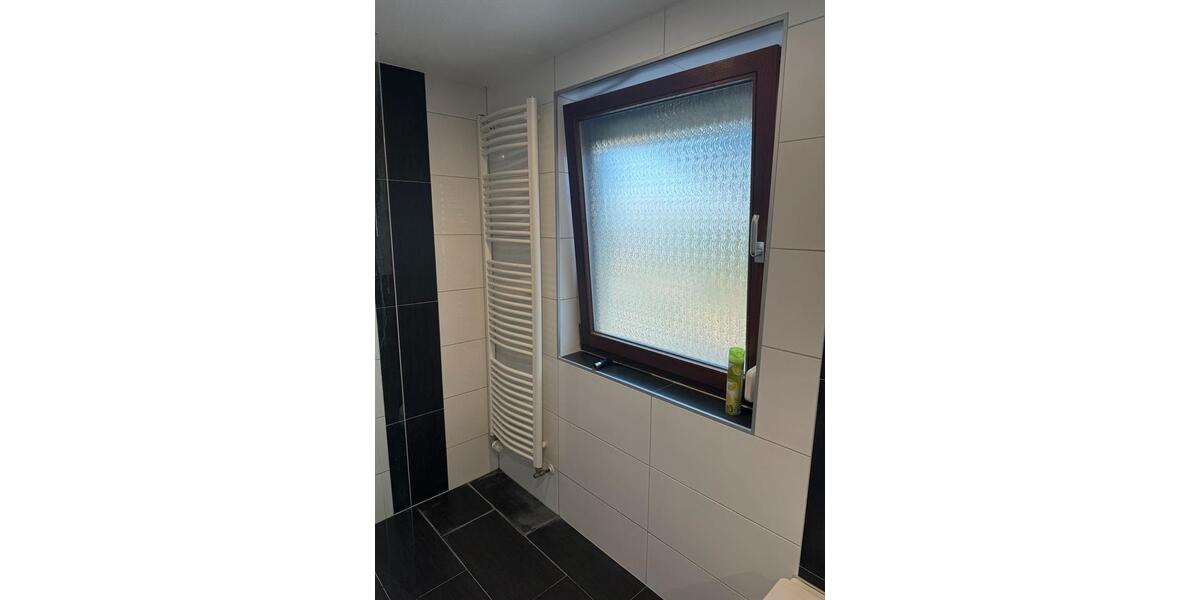 Erdgeschoßwohnung Tamm - 1 Zimmer, 16 m&sup2;, 450&euro; | Angebot:25457025