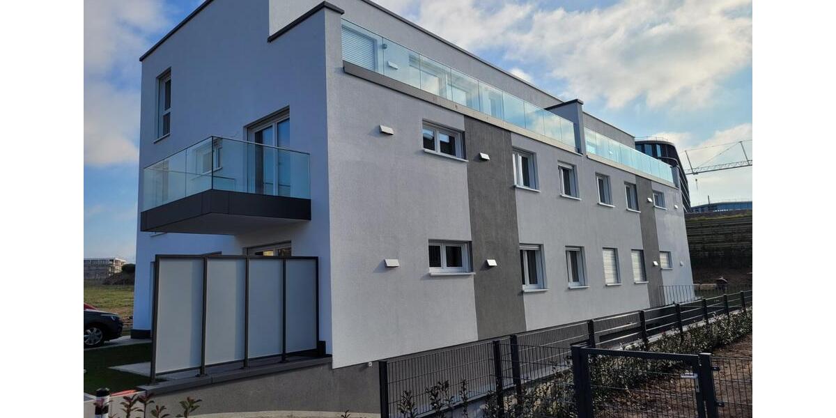 Erdgeschoßwohnung Bad Friedrichshall - 4.5 Zimmer, 90 m&sup2;, 1.600&euro; | Angebot:25571688