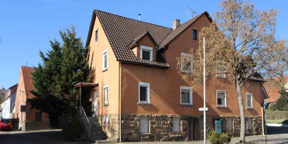 Einfamilienhaus Erligheim - 9 Zimmer, 375.000&euro; | Angebot:26016622