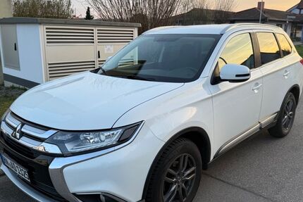 Mitsubishi Outlander 83.500 km 13.899 &euro; Ilsfeld 74360