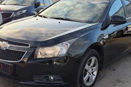 Chevrolet Cruze 184.000 km 2.999 &euro; Gundelsheim 74831