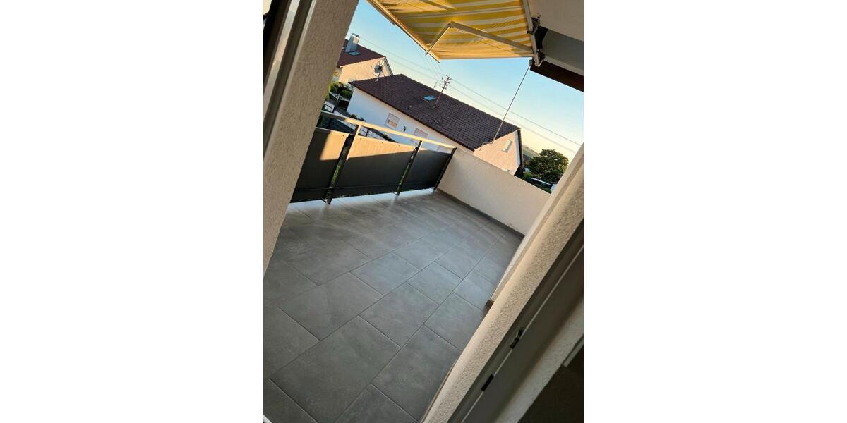 Etagenwohnung Gemmrigheim - 3 Zimmer, 93 m&sup2;, 1.100&euro; | Angebot:25561232