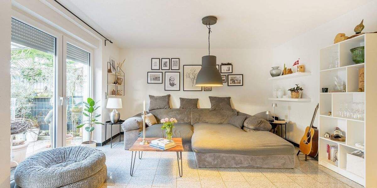 Reihenmittelhaus Bruchsal / Helmsheim Helmsheim - 6 Zimmer, 169 m&sup2;, 449.000&euro; | Angebot:25896127