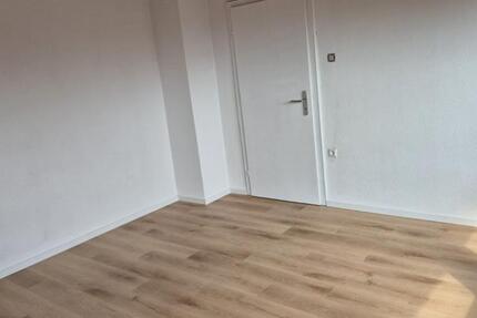 Wohnung Siegelsbach - 2.5 Zimmer, 70 m&sup2;, 750&euro; | Angebot:25964352
