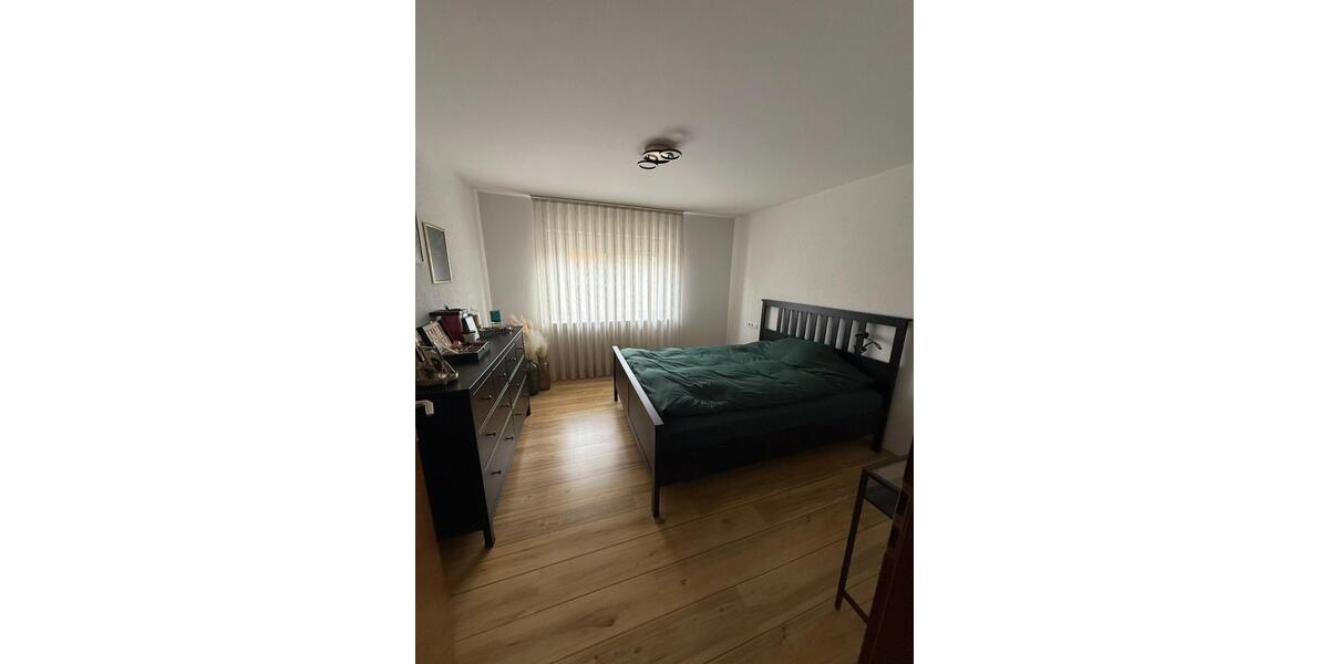 Erdgeschoßwohnung Bad Friedrichshall - 4 Zimmer, 90 m&sup2;, 1.420&euro; | Angebot:25917326