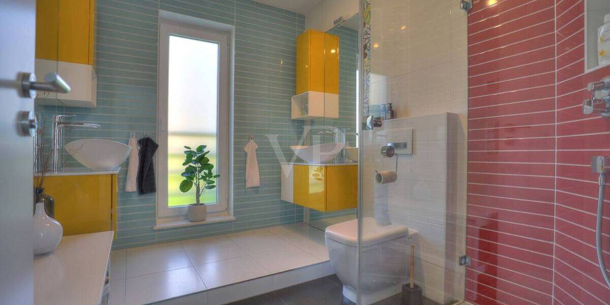 Einfamilienhaus Gemmingen / Stebbach Stebbach - 7 Zimmer, 292 m&sup2;, 1.195.000&euro; | Angebot:25775708