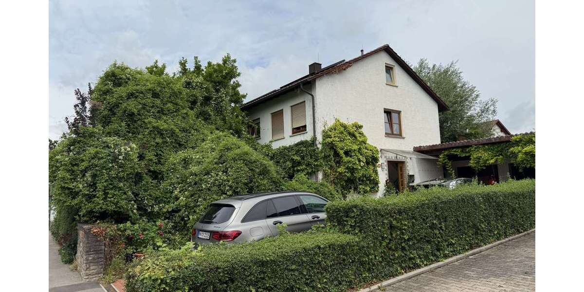 Einfamilienhaus Brackenheim - 9 Zimmer, 193 m&sup2;, 449.000&euro; | Angebot:26780106