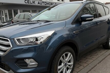 Ford Kuga 1.5 Cool & Connect 84.000 km 8.990 &euro; Neckarsulm 74172