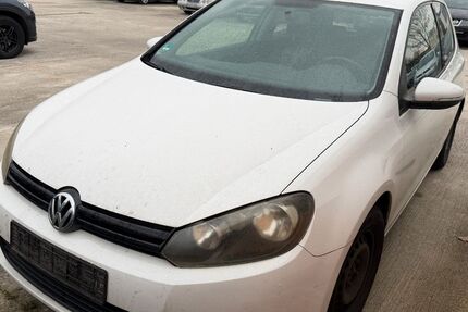 VW Golf 338.000 km 1.500 &euro; Bruchsal 76646