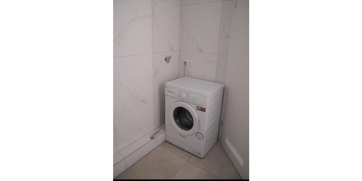 Etagenwohnung Heilbronn Böckingen - 1 Zimmer, 9 m&sup2;, 350&euro; | Angebot:25953900