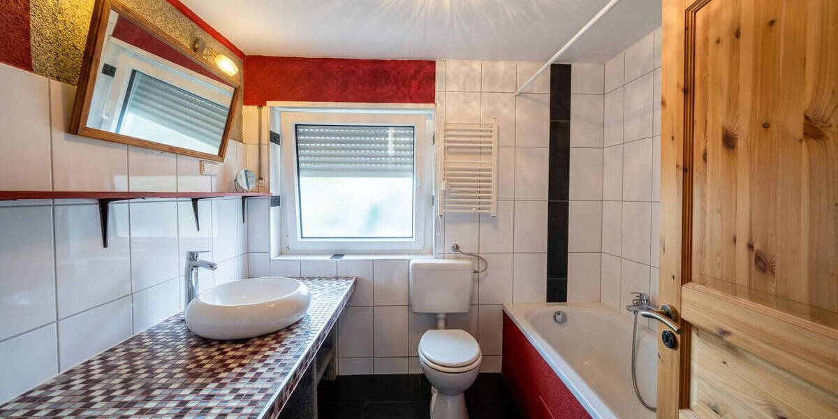 Einfamilienhaus Sinsheim / Waldangelloch Waldangelloch - 7 Zimmer, 160 m&sup2;, 449.000&euro; | Angebot:26723913