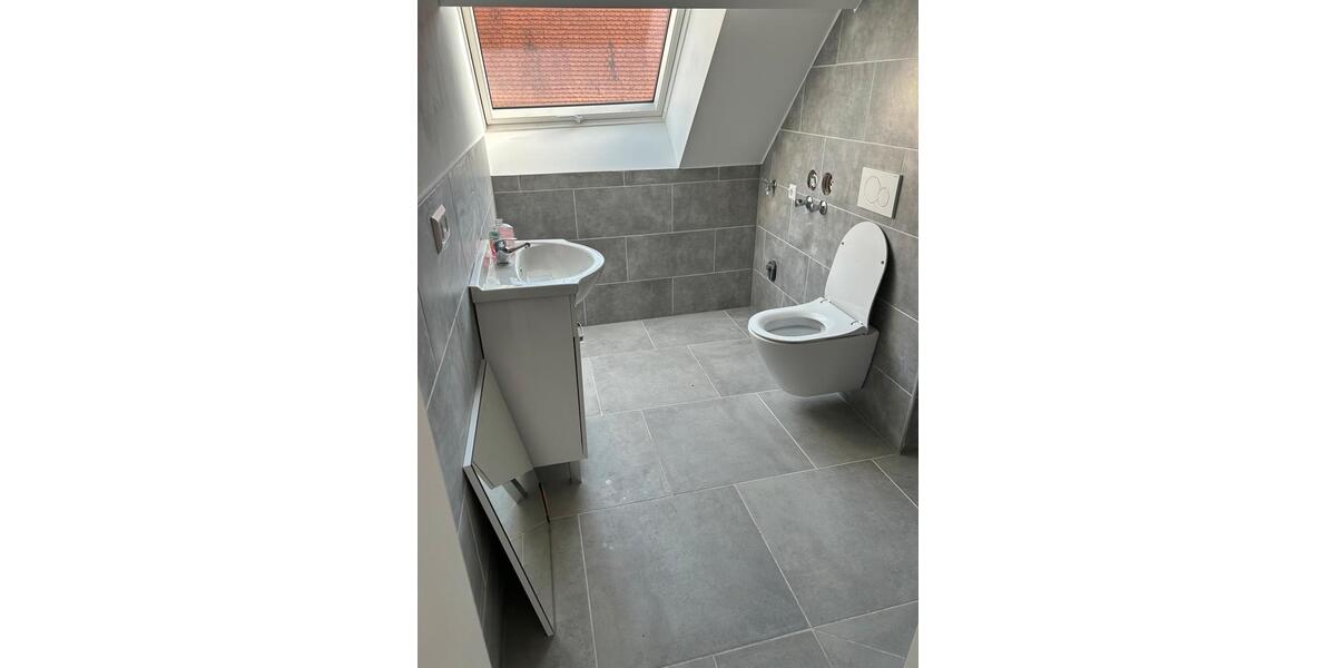 Dachgeschoßwohnung Neckarsulm - 1 Zimmer, 40 m&sup2;, 700&euro; | Angebot:25875399