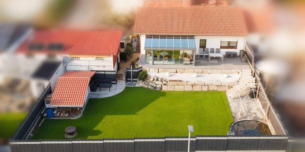 Bungalow Illingen - 6 Zimmer, 156 m&sup2;, 695.000&euro; | Angebot:25655412