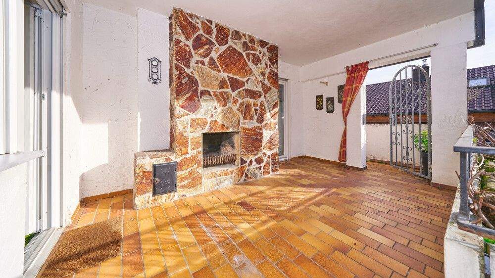 Bungalow Vaihingen an der Enz / Roßwag Roßwag - 7 Zimmer, 208 m&sup2;, 635.000&euro; | Angebot:25697225